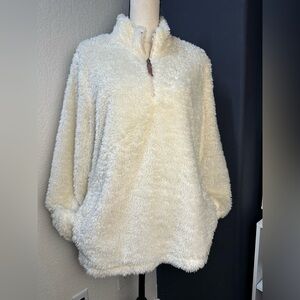 Weatherproof Vintage Cream Pullover